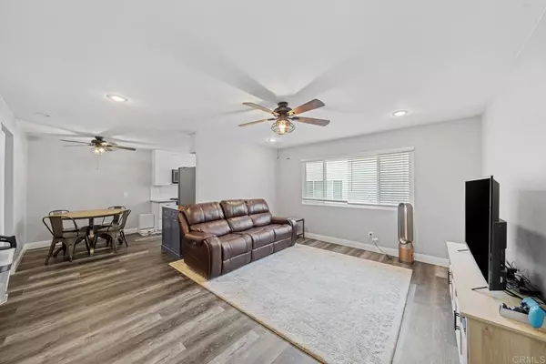 Santee, CA 92071,10784 N Magnolia AVE #H2