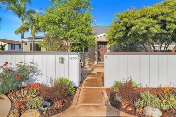 1935 Berry ST, Lemon Grove, CA 91945