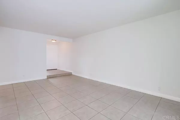 La Jolla, CA 92037,8037 Caminito Mallorca