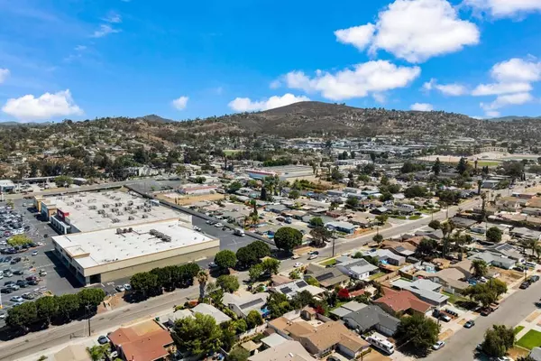 Spring Valley, CA 91977,8739 Saint George St