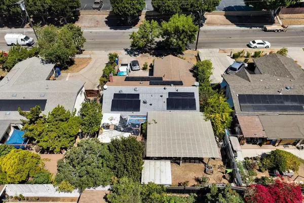 Spring Valley, CA 91977,8739 Saint George St