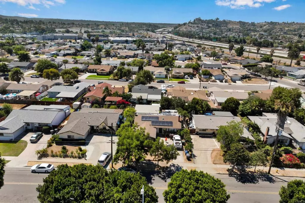Spring Valley, CA 91977,8739 Saint George St