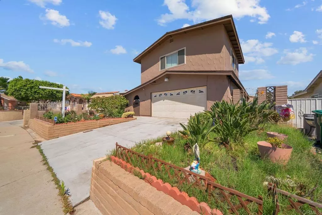 San Diego, CA 92154,3498 Agosto ST