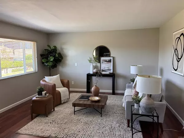 Lakeside, CA 92040,12147 Wintergreen DR #1