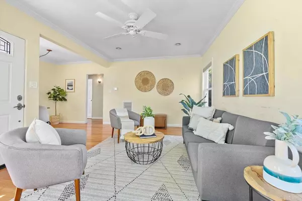 La Mesa, CA 91942,7280 Cornell AVE