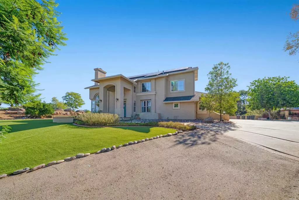 Alpine, CA 91901,2173 Twisted Oak Ln LN