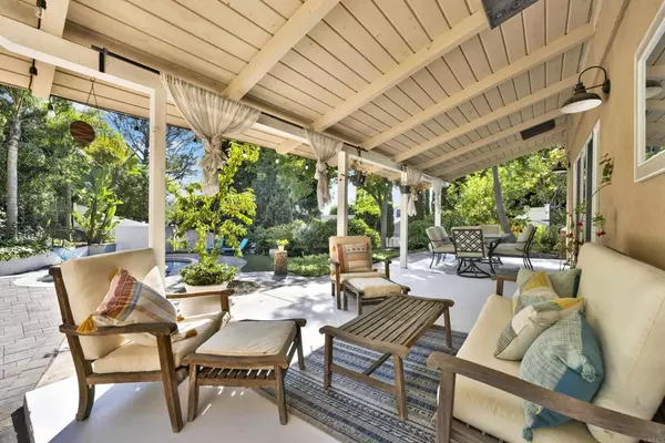 La Mesa, CA 91941,9399 Carmichael DR