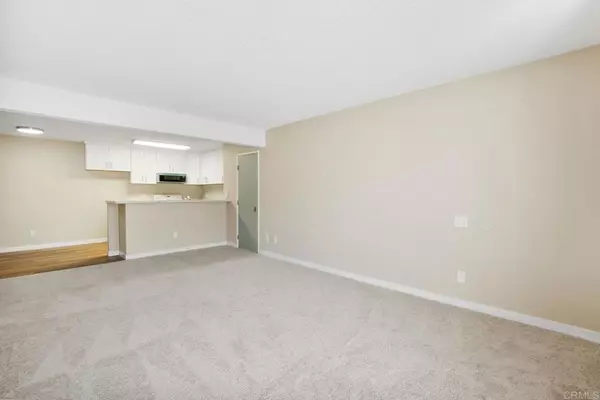 San Diego, CA 92120,7760 Margerum AVE #126