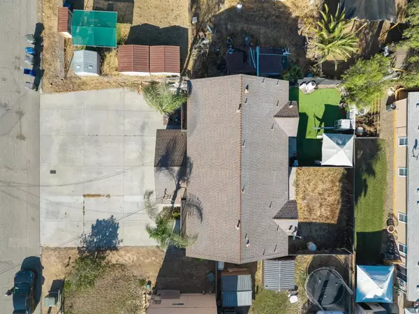 Ramona, CA 92065,1428 Realty