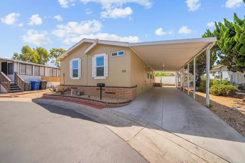 San Diego, CA 92105,2003 Bayview Heights DR #SPC 210