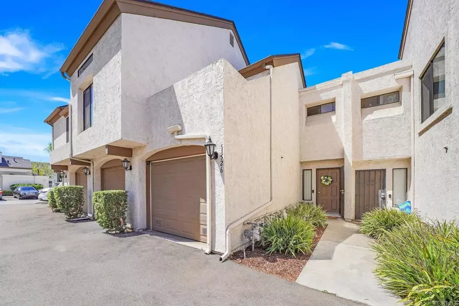 1526 Granite Hills Drive #C, El Cajon, CA 92019