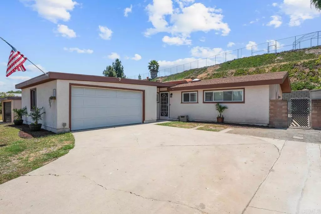 San Diego, CA 92123,2644 Mission Village DR