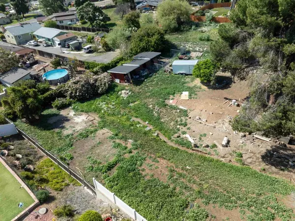 Spring Valley, CA 91978,3536 Ybarra RD