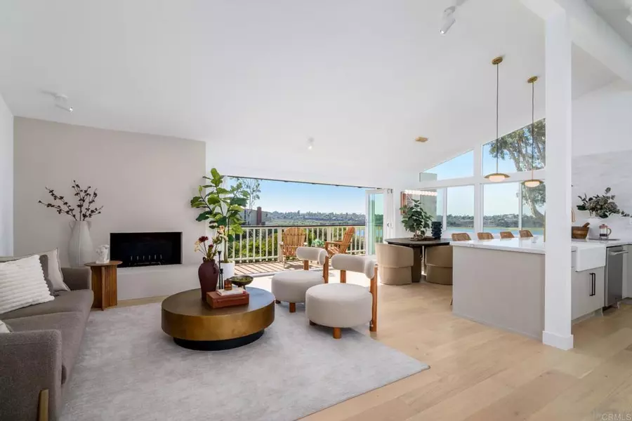 416 Vista Grande, Newport Beach, CA 92660