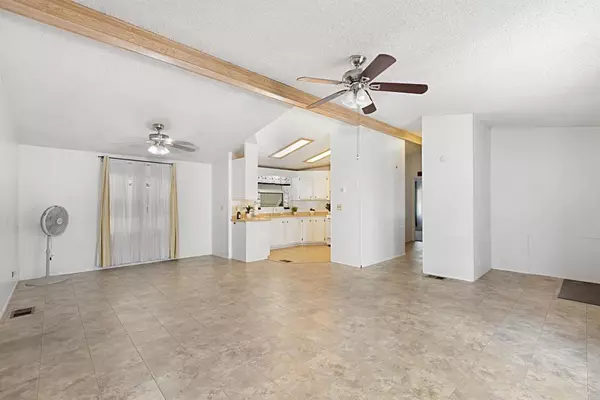 El Cajon, CA 92021,15420 Olde Highway 80 Rd. #218