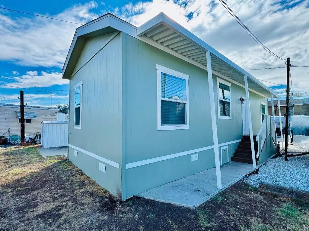El Cajon, CA 92021,244 Shady LN #44