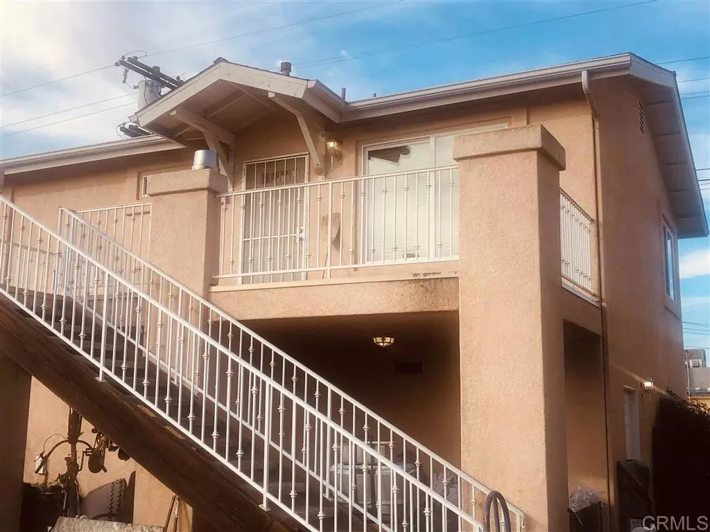 San Diego, CA 92115,7064 Amherst St
