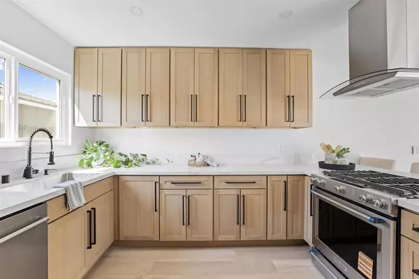 Poway, CA 92064,13416 Tobiasson