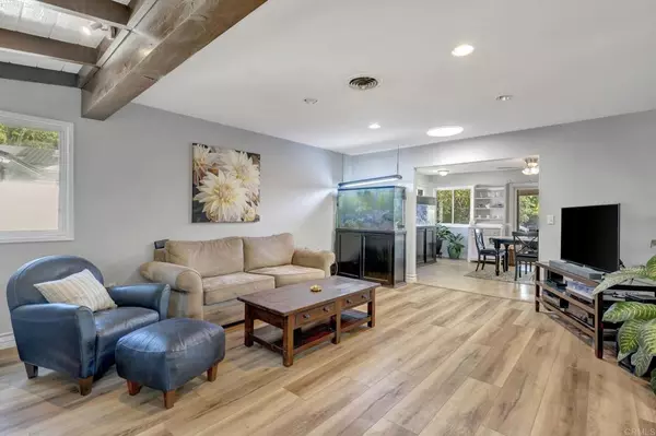 La Mesa, CA 91941,10743 Flambeau PL