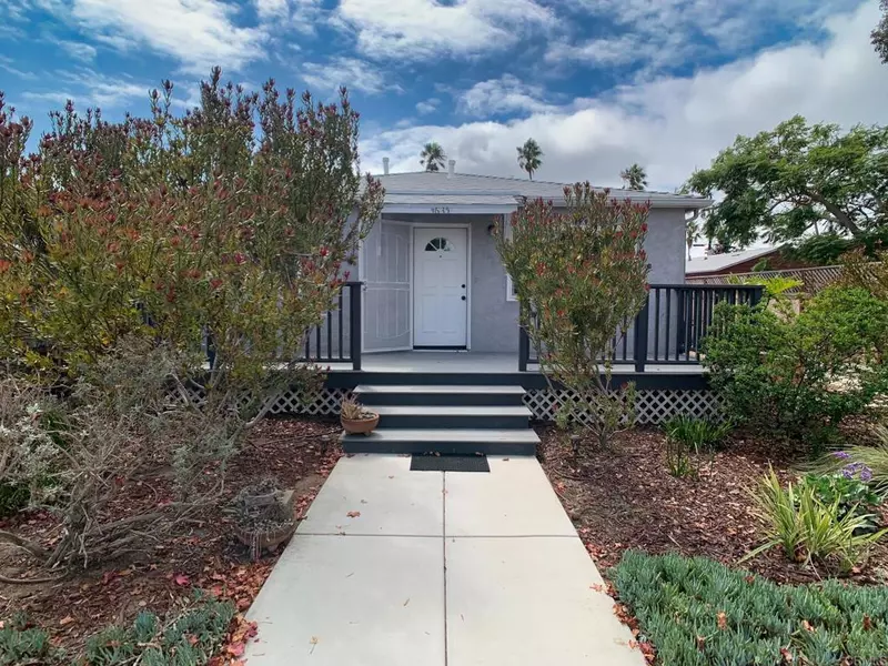 4633 35 Lotus St, San Diego, CA 92107
