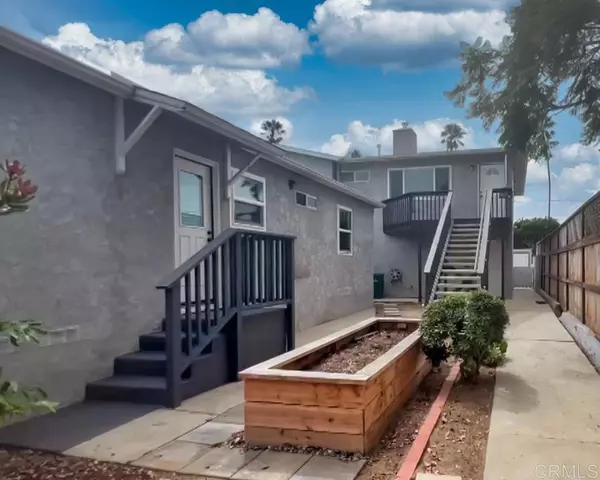 San Diego, CA 92107,4633 35 Lotus St
