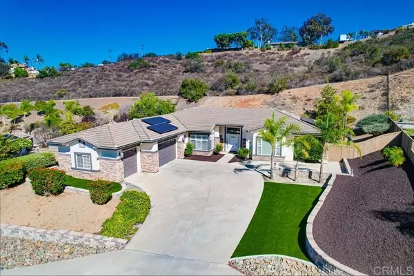 Santee, CA 92071,8933 Diamondback DR