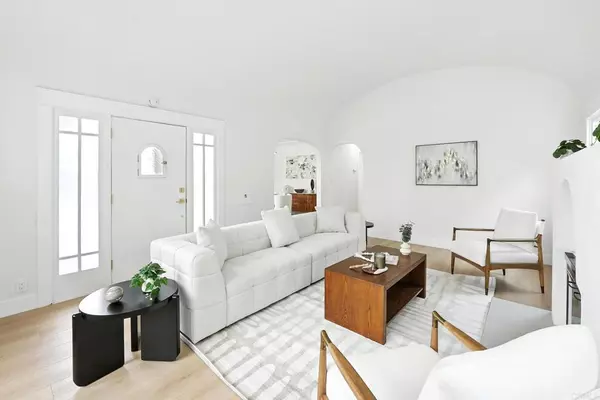 San Diego, CA 92116,4551 Maryland ST