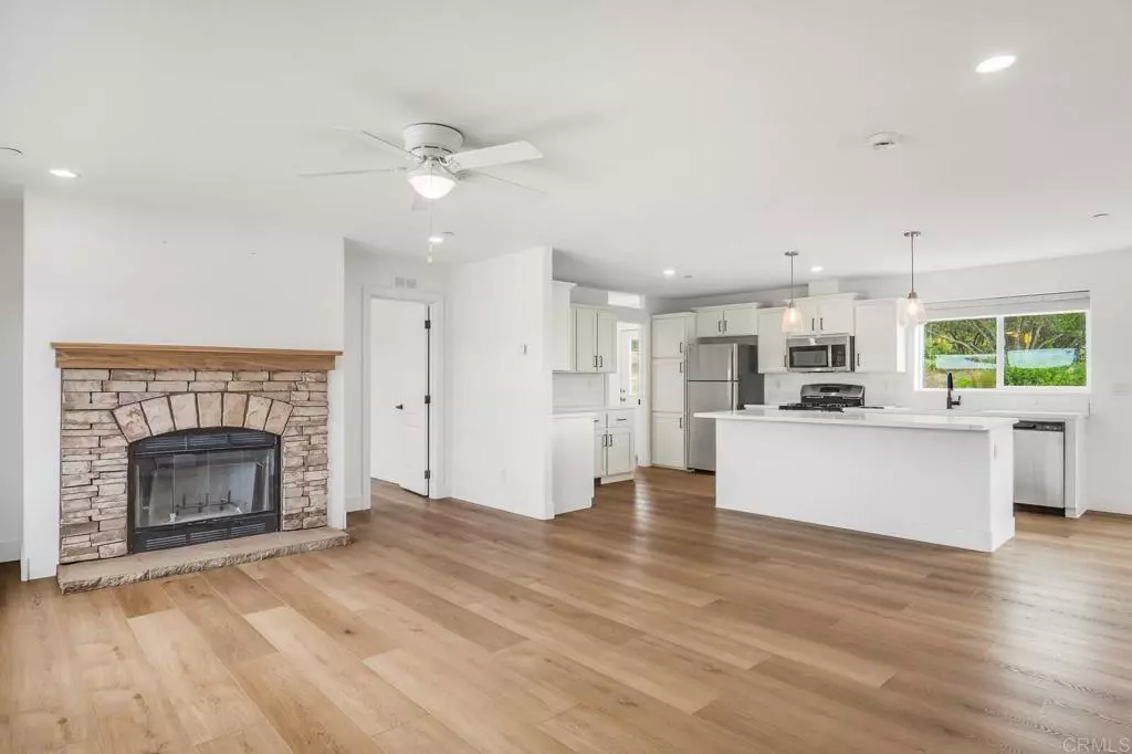 Campo, CA 91906,2203 Hyde Park LN