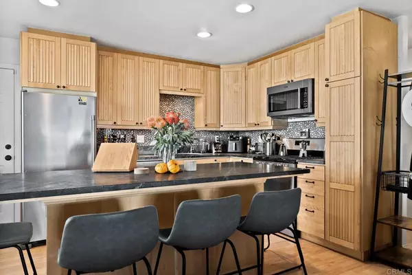 San Diego, CA 92154,994 27Th ST