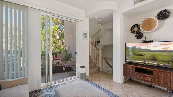 Chula Vista, CA 91913,1280 Haglar WAY #2