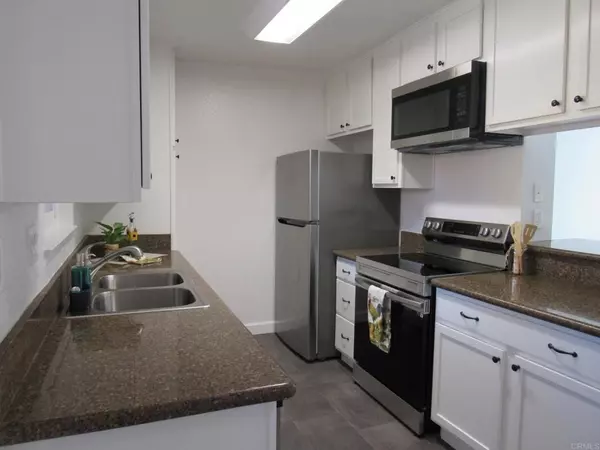El Cajon, CA 92020,1000 Estes DR #11