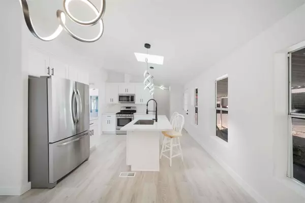 El Cajon, CA 92021,12970 Highway 8 Business #SPC 93