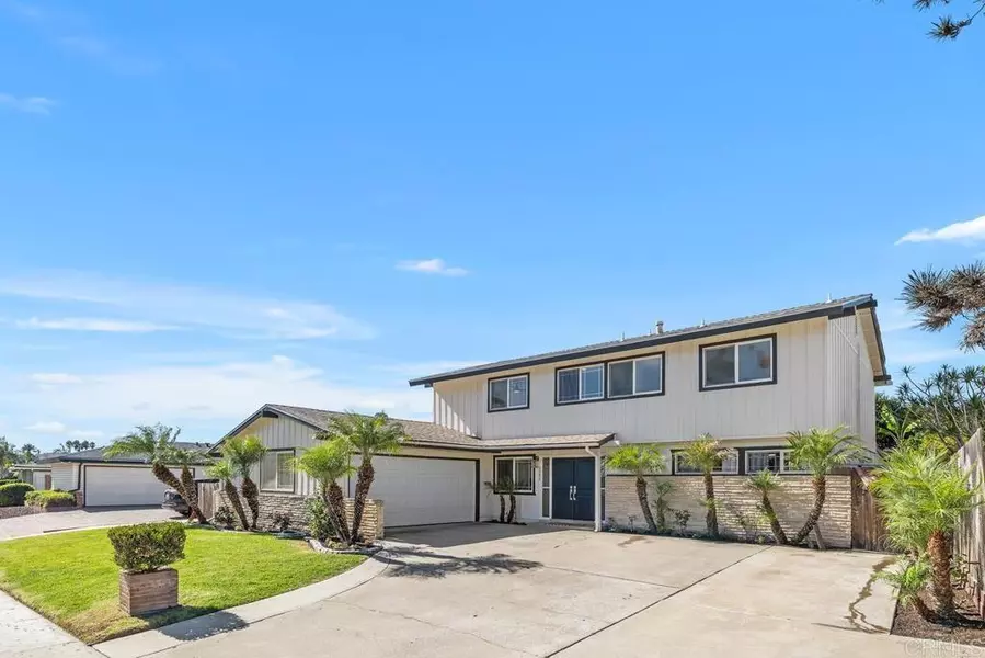 3542 Governor DR, San Diego, CA 92122