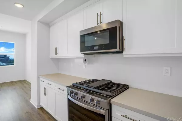 Chula Vista, CA 91915,2088 Bravo Loop 1