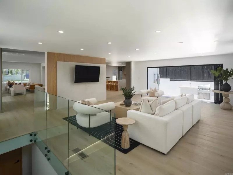 3231 Hawk ST, San Diego, CA 92103