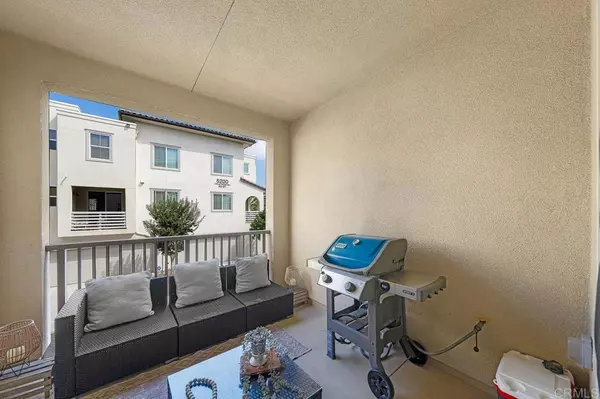 San Diego, CA 92154,5211 Calle Rockfish #90