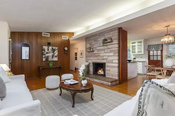 El Cajon, CA 92021,1407 CASCADE PL