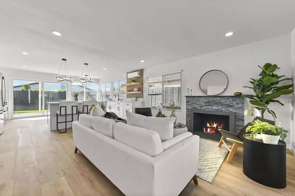 San Diego, CA 92126,11358 Vela DR