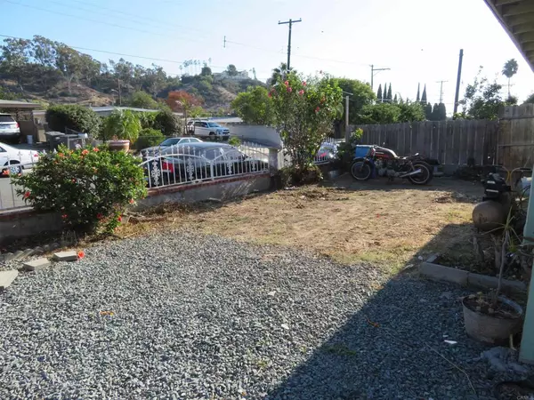 National City, CA 91950,4021 Cherry Blossom ST