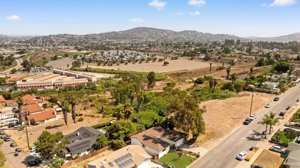 Spring Valley, CA 91977,8808 Leigh Ave