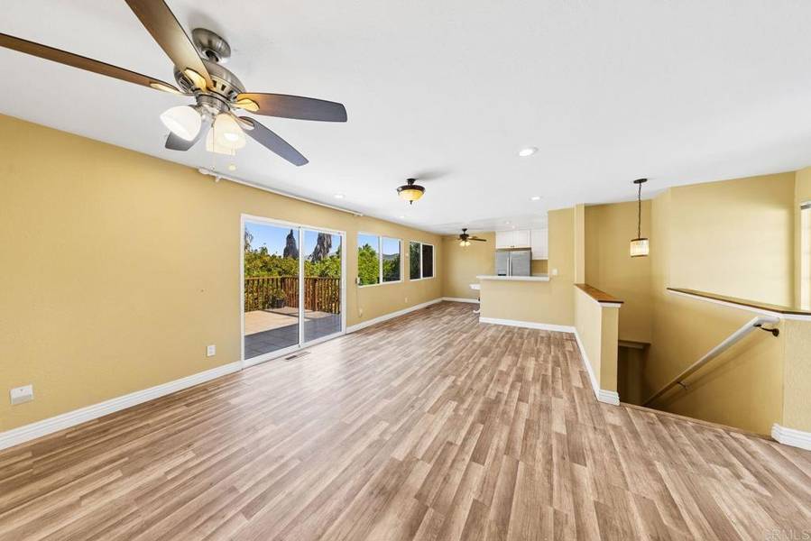 8808 Leigh Ave, Spring Valley, CA 91977