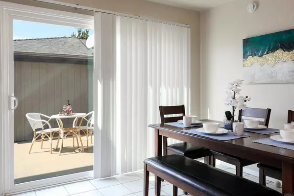 Santee, CA 92071,10643 King Phillip CT