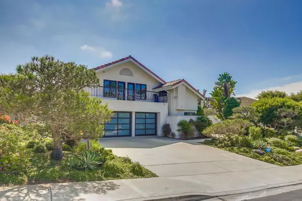 Solana Beach, CA 92075,1015 Via Mil Cumbres