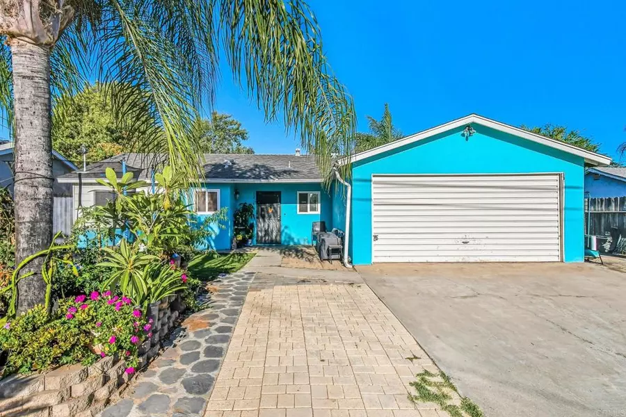 1234 N Ivy ST, Escondido, CA 92026