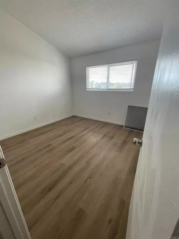 Spring Valley, CA 91977,8681 Eileen ST