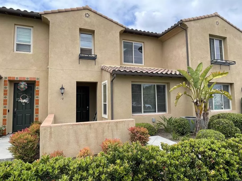 Chula Vista, CA 91915,2208 Pasadena CT