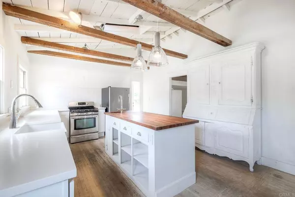 San Diego, CA 92104,3537 Louisiana ST