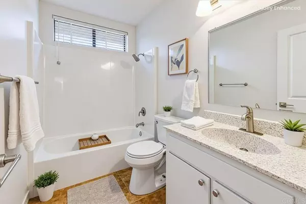 San Diego, CA 92139,2754 Alta View DR