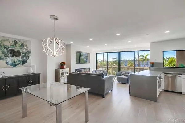 San Diego, CA 92106,1150 Anchorage Ln #201