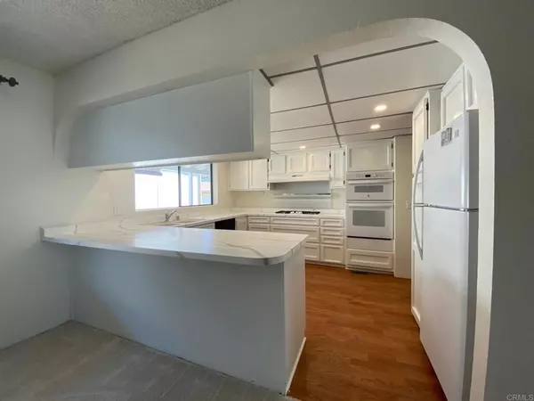 Santee, CA 92071,9255 N Magnolia Ave #356